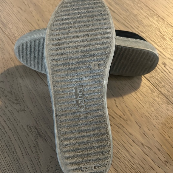 Women’s Loafer - Picture 5 of 6